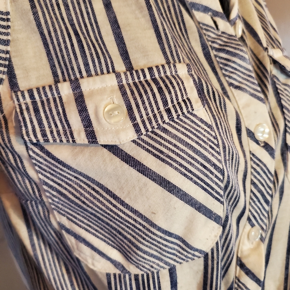 💙 Blue blouse 💙 - Picture 2 of 4